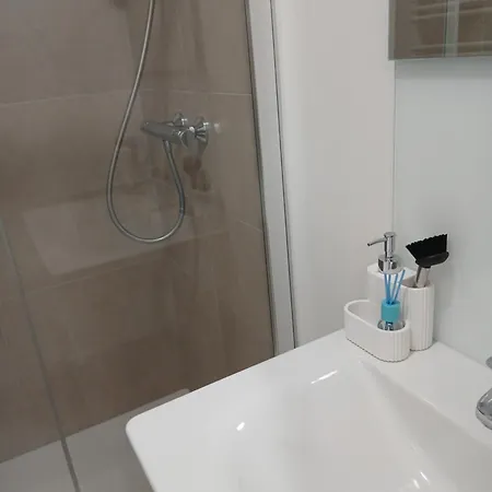 Lisa Apartment